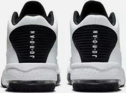 Nike Men's Jordan Max Aura 2 Basketball Shoe
