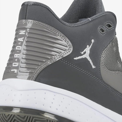 Nike Men's Jordan Max Aura 2 Basketball Shoe