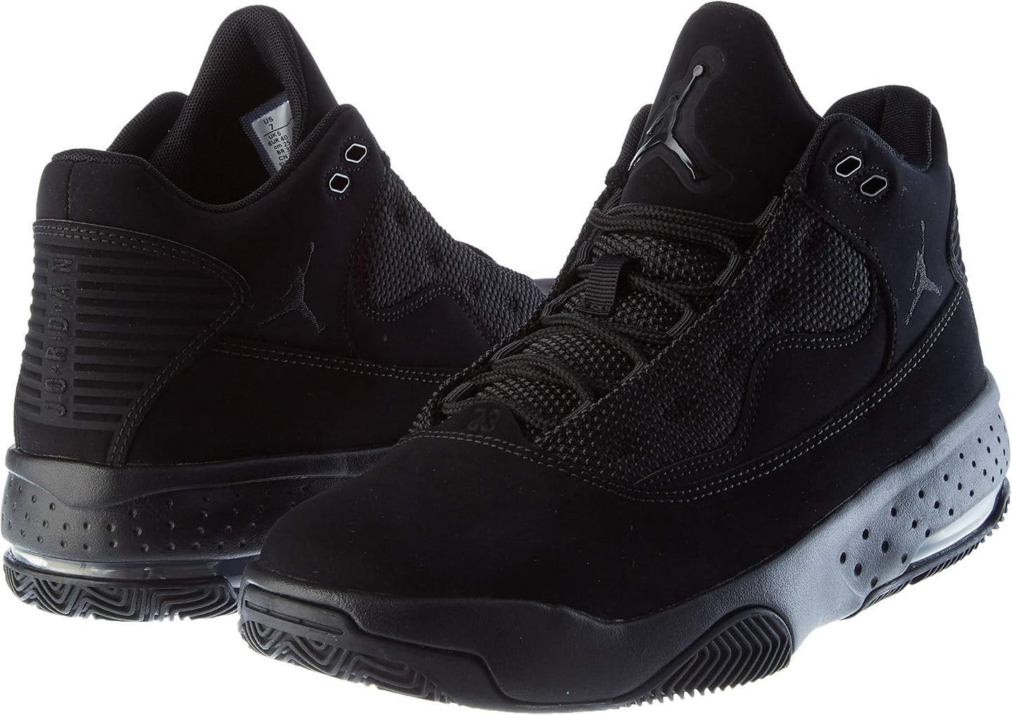 Nike Men's Jordan Max Aura 2 Basketball Shoe